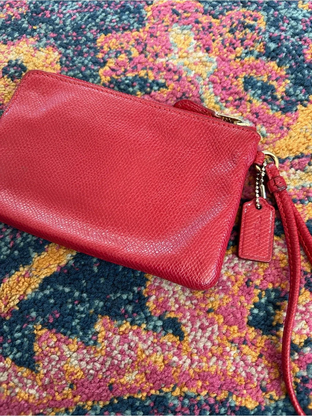 Coach | Women’s Red Leather Top Zip Wristlet Wallet Gold Logo Red Hand Tag OS